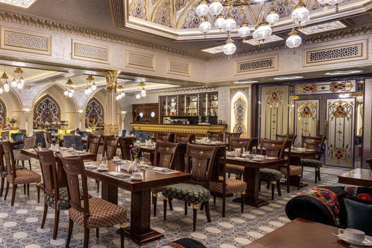 Manor Hotel Tasjkent Eksteriør bilde